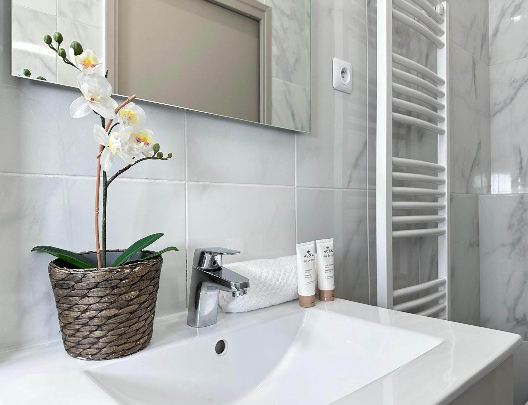 Spacious In Saint-germain-des-pres Appartement